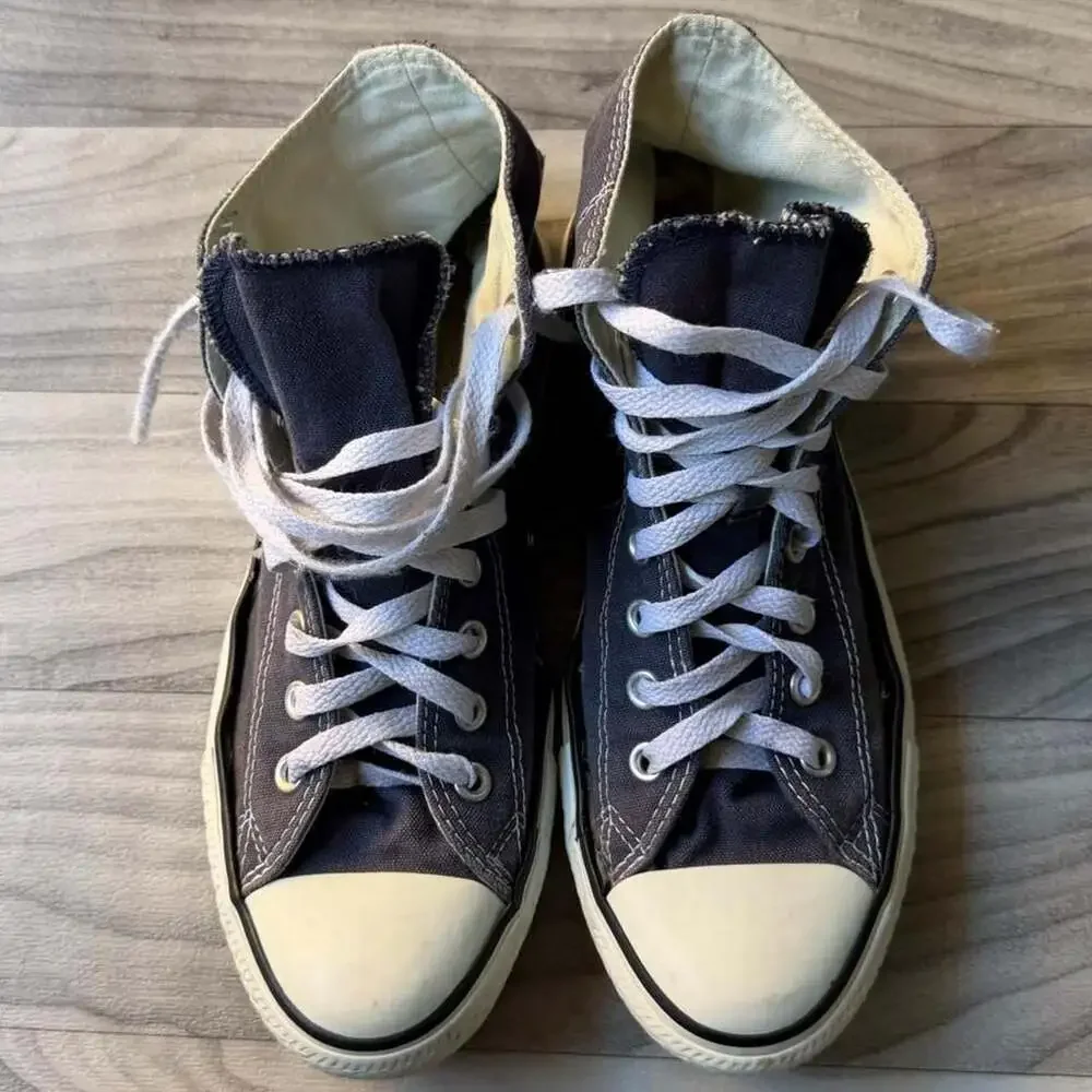 Vintage Y2K Converse Chuck Taylor All Star High Top Navy Blue